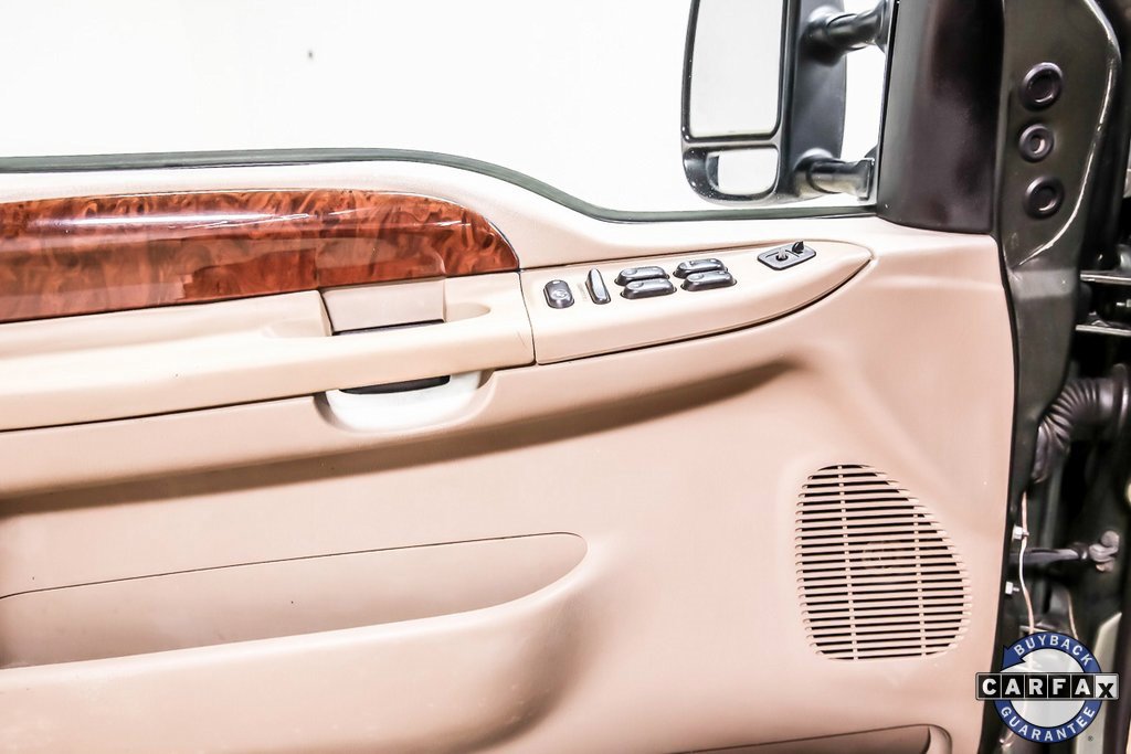 Used 2004 Ford F250 King Ranch image 18