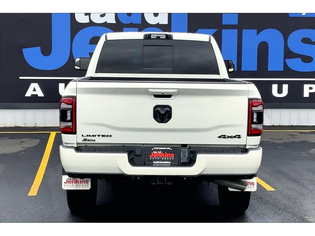 Used 2022 RAM 2500 Limited AWD/4WD image 4