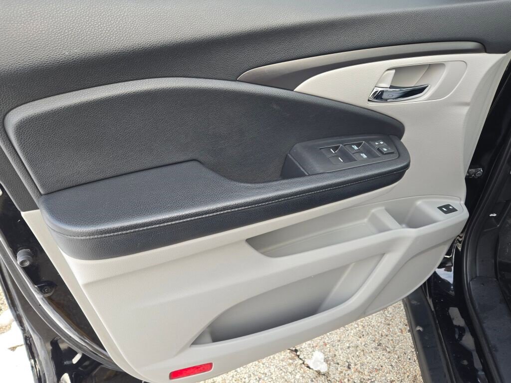 Used 2018 Honda Pilot EX-L image 22