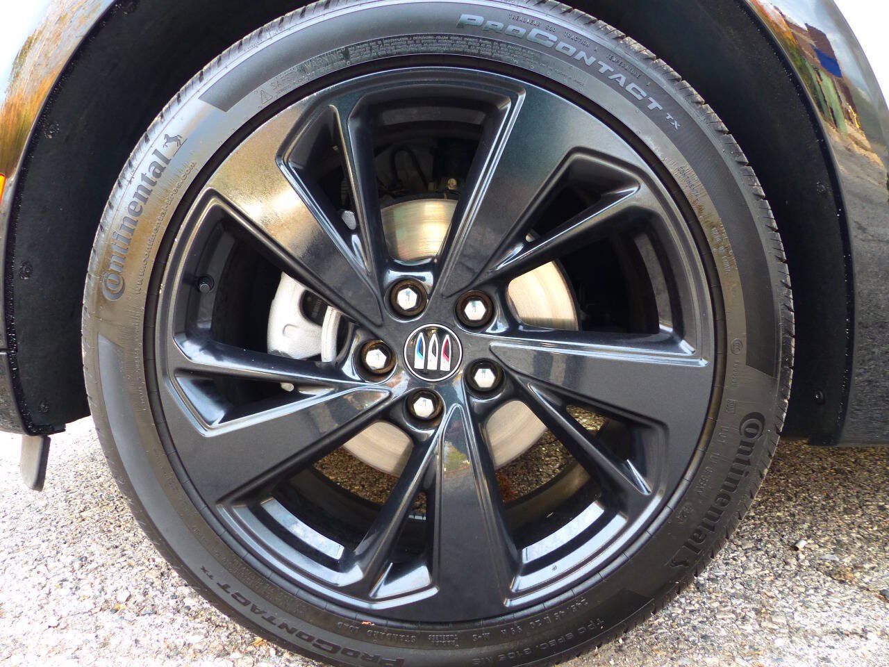 Used 2024 Buick Envision Sport Touring AWD/4WD image 13