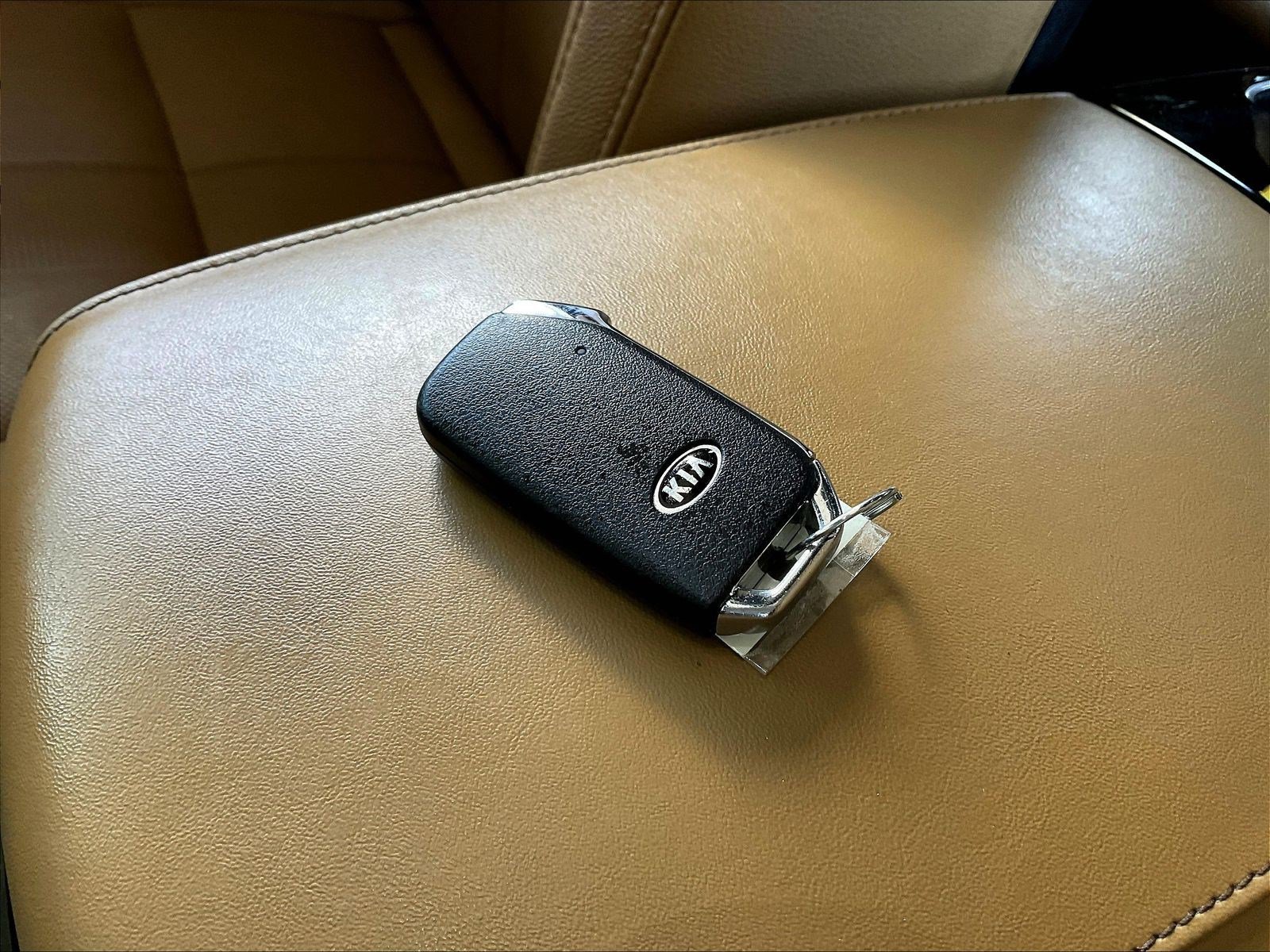 Used 2020 Kia Telluride SX w/ Towing Package AWD/4WD image 34
