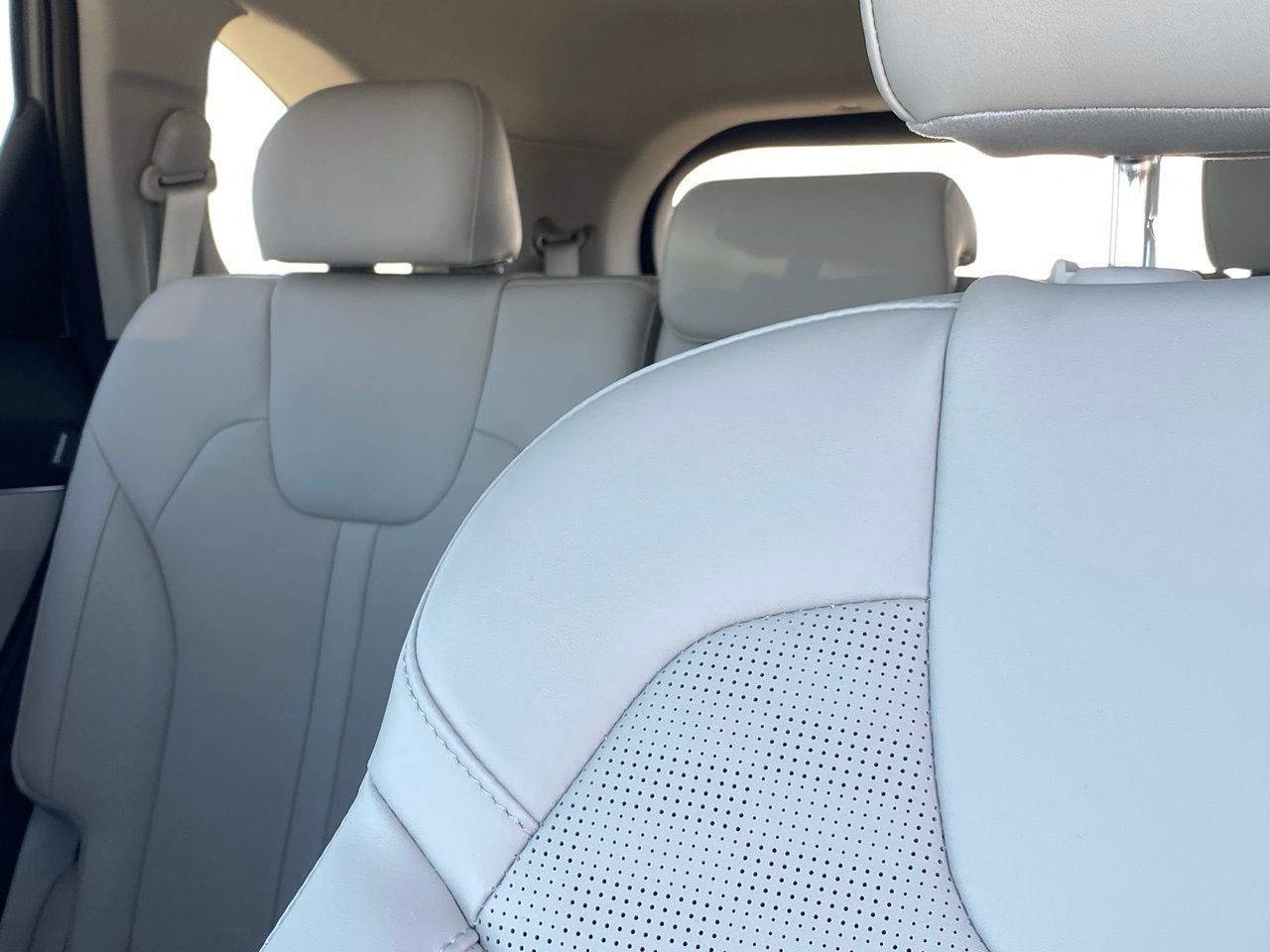 New 2026 Kia Sorento S image 13