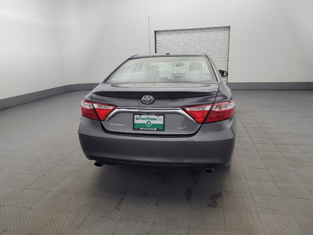 Used 2015 Toyota Camry XLE image 7