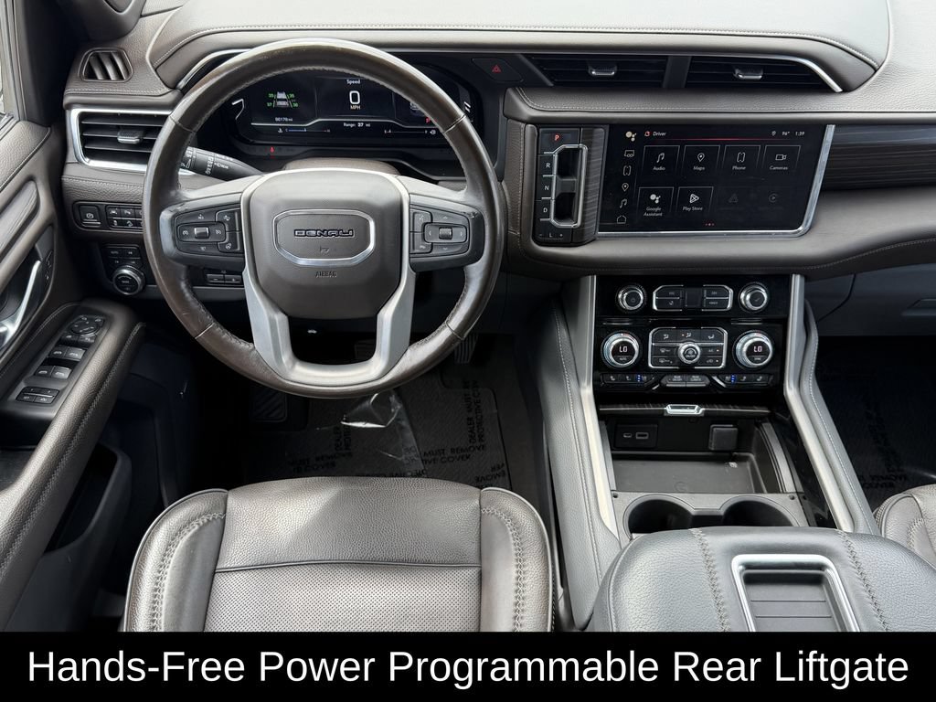 Used 2022 GMC Yukon XL Denali w/ Denali Premium Package AWD/4WD image 13