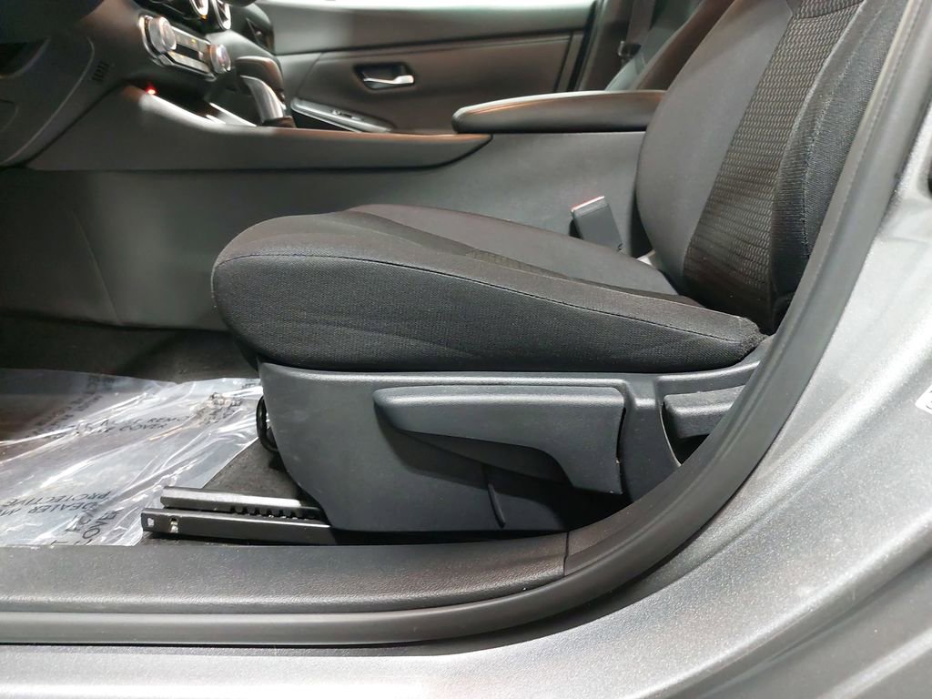 Used 2022 Nissan Sentra S w/ Lighting Package image 28