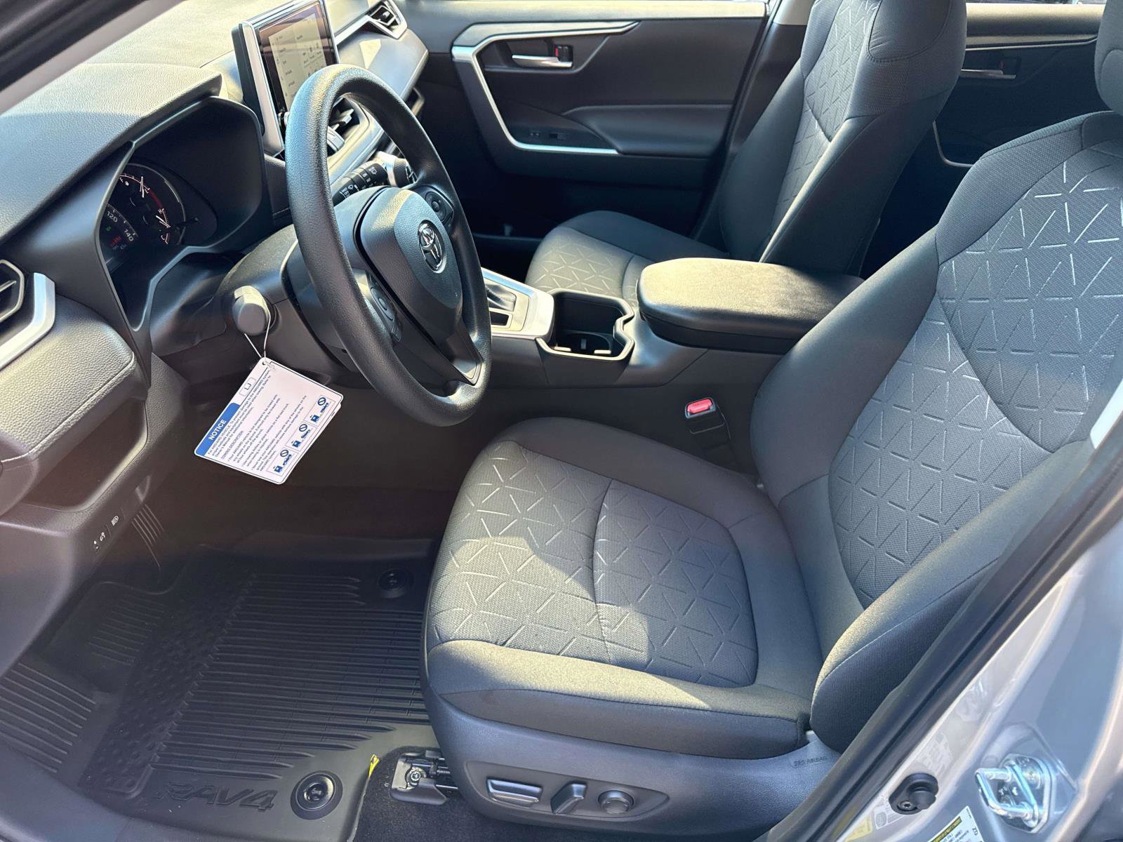 New 2025 Toyota RAV4 XLE image 12