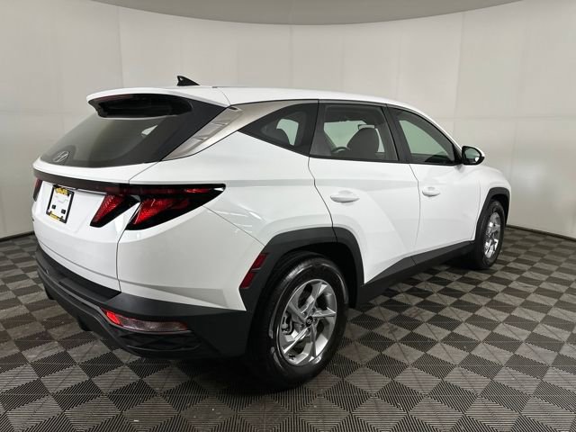 Certified 2024 Hyundai Tucson SE image 3