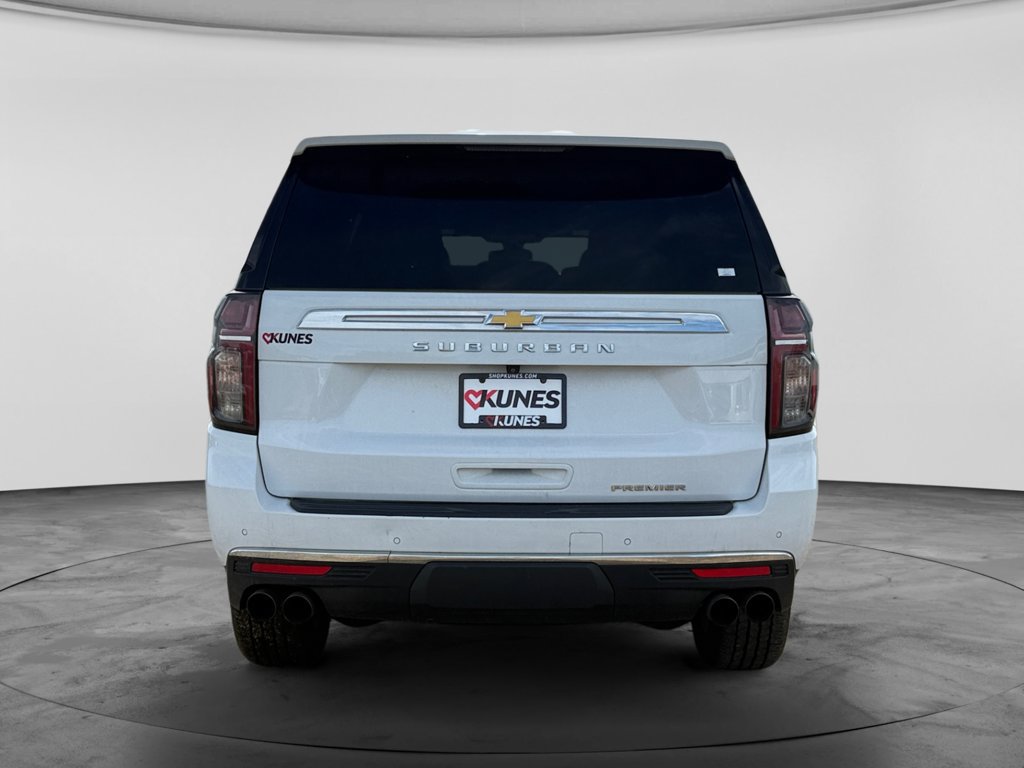 Used 2022 Chevrolet Suburban Premier AWD/4WD image 9