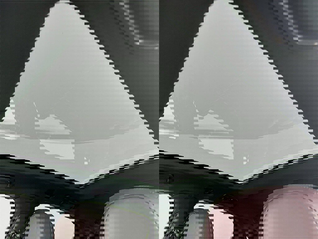 New 2026 Porsche Cayenne Coupe image 23