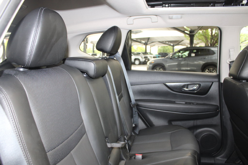 Used 2017 Nissan Rogue SL w/ SL Premium Package AWD/4WD image 53