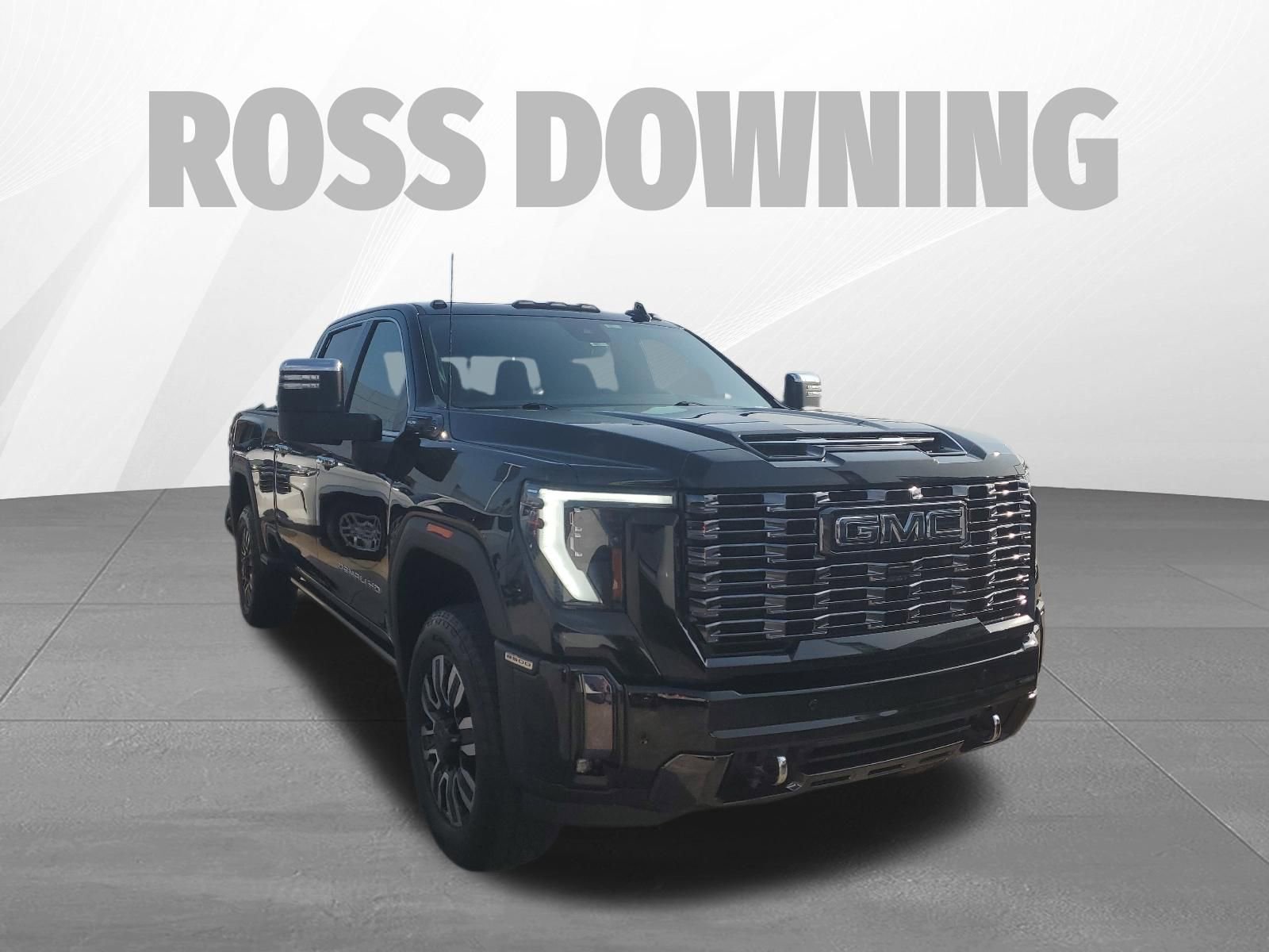 Used 2025 GMC Sierra 2500 Denali Ultimate w/ Max Trailering Package AWD/4WD image 3