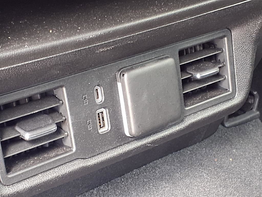 Used 2022 Chevrolet Silverado 1500 LT image 13