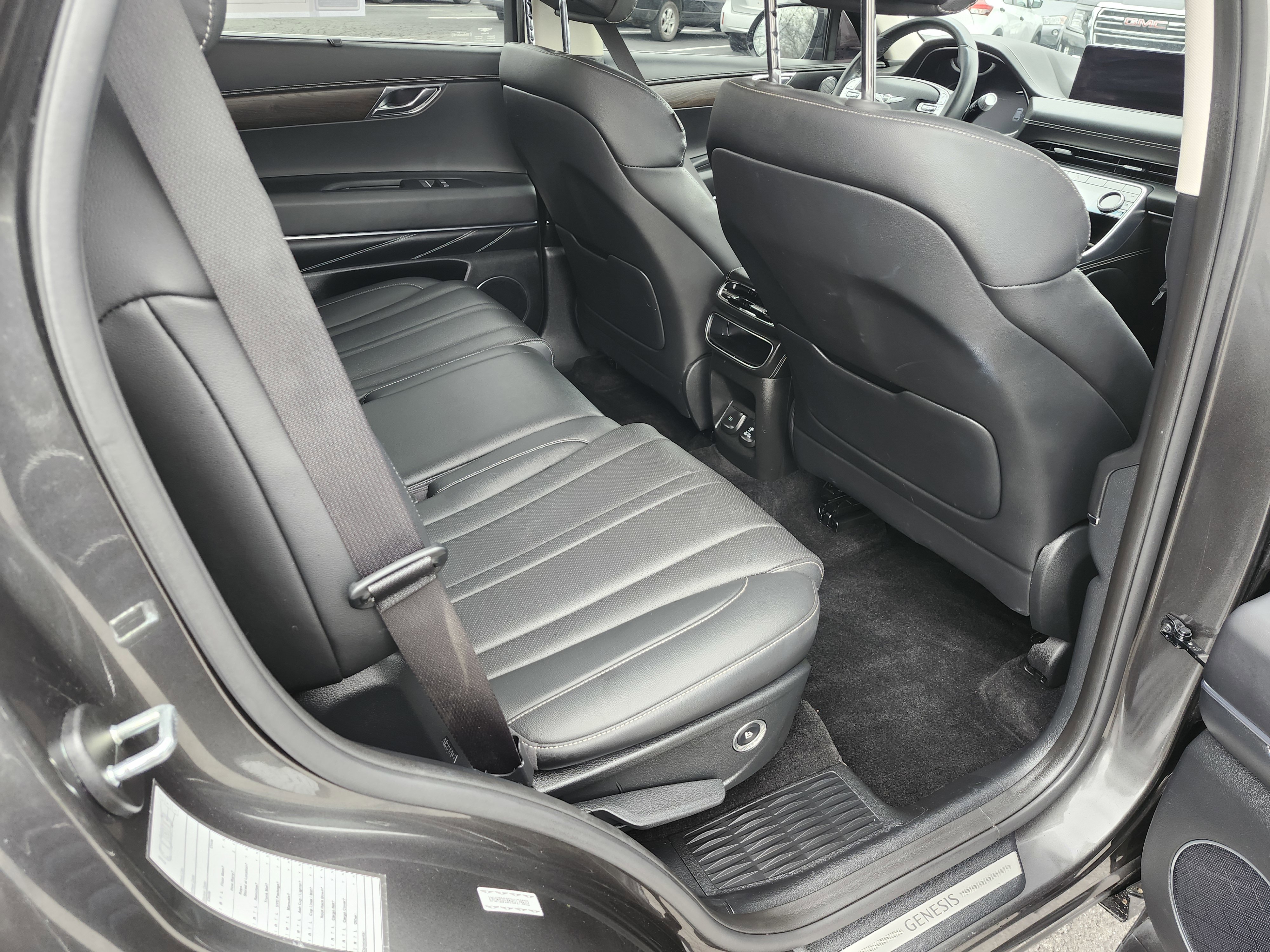 Used 2024 Genesis GV80 2.5T AWD/4WD image 22