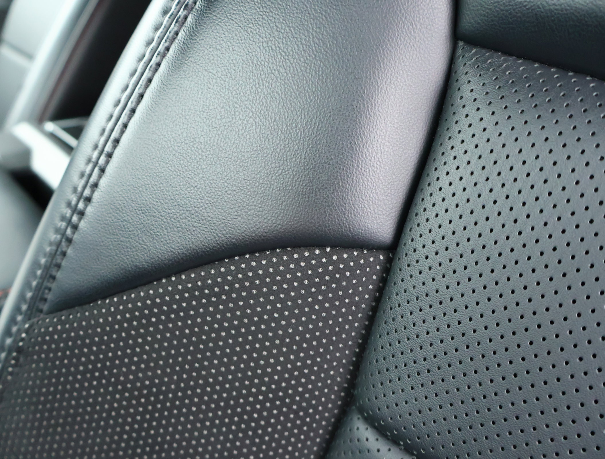 Used 2024 Ford F150 Raptor image 14