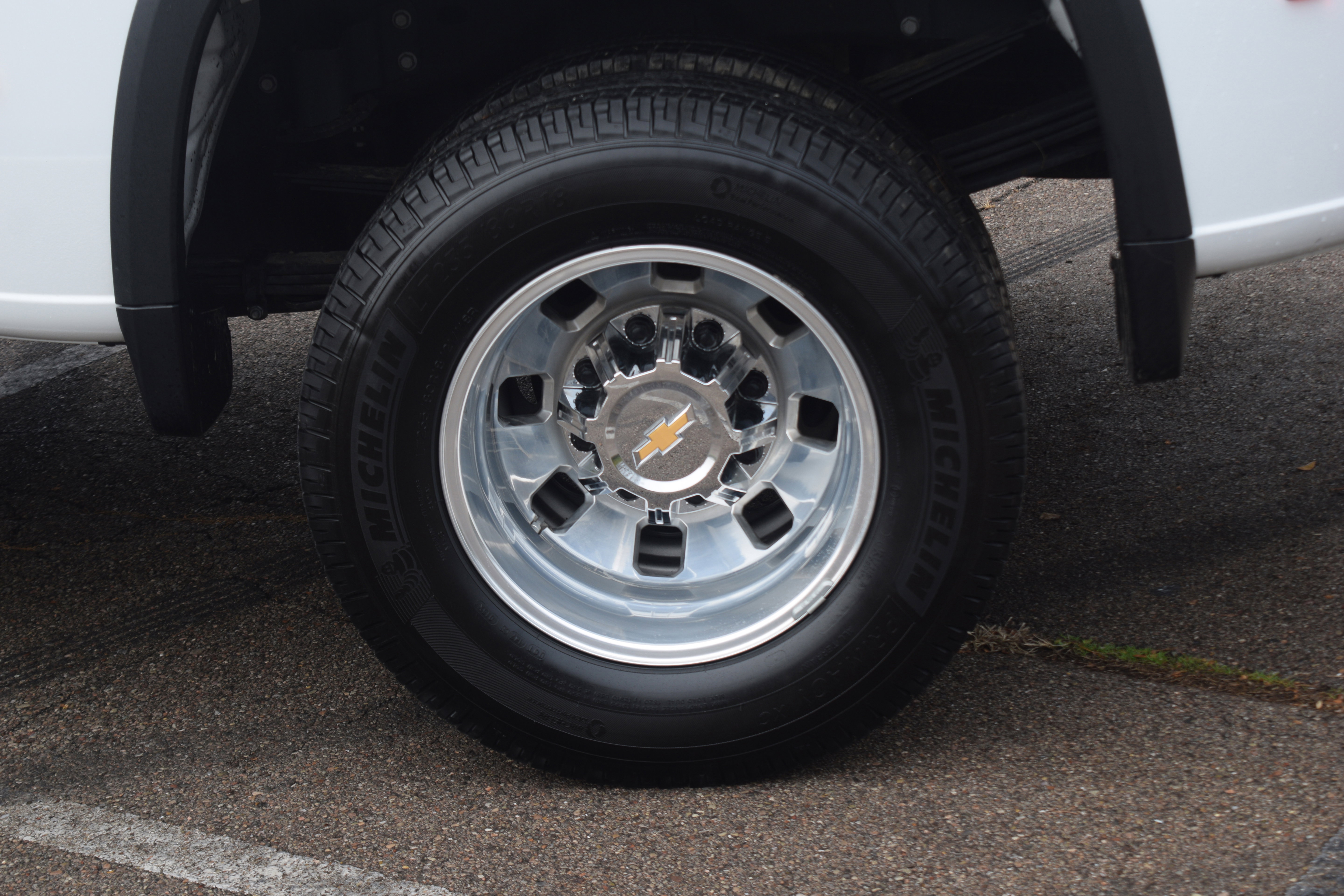 Used 2025 Chevrolet Silverado 3500 LTZ image 28