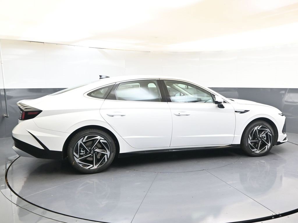 New 2026 Hyundai Sonata SEL image 6