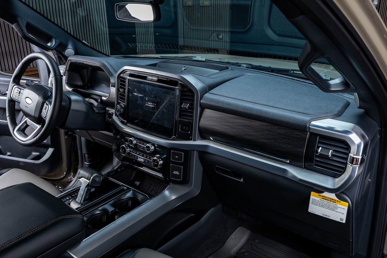 Used 2026 Ford F150 Lariat AWD/4WD image 18