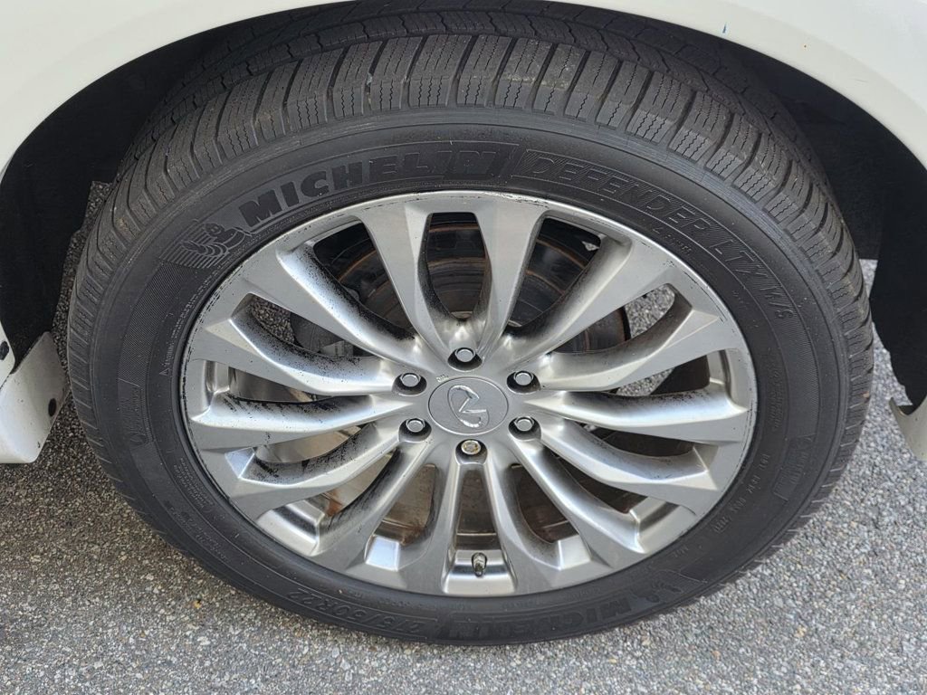 Used 2016 INFINITI QX80 2WD w/ Deluxe Technology Package image 49