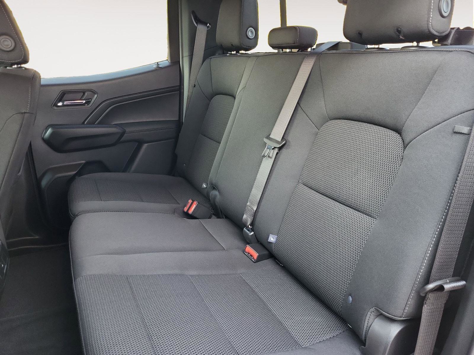 Used 2024 Chevrolet Colorado LT w/ LT Convenience Package II image 17