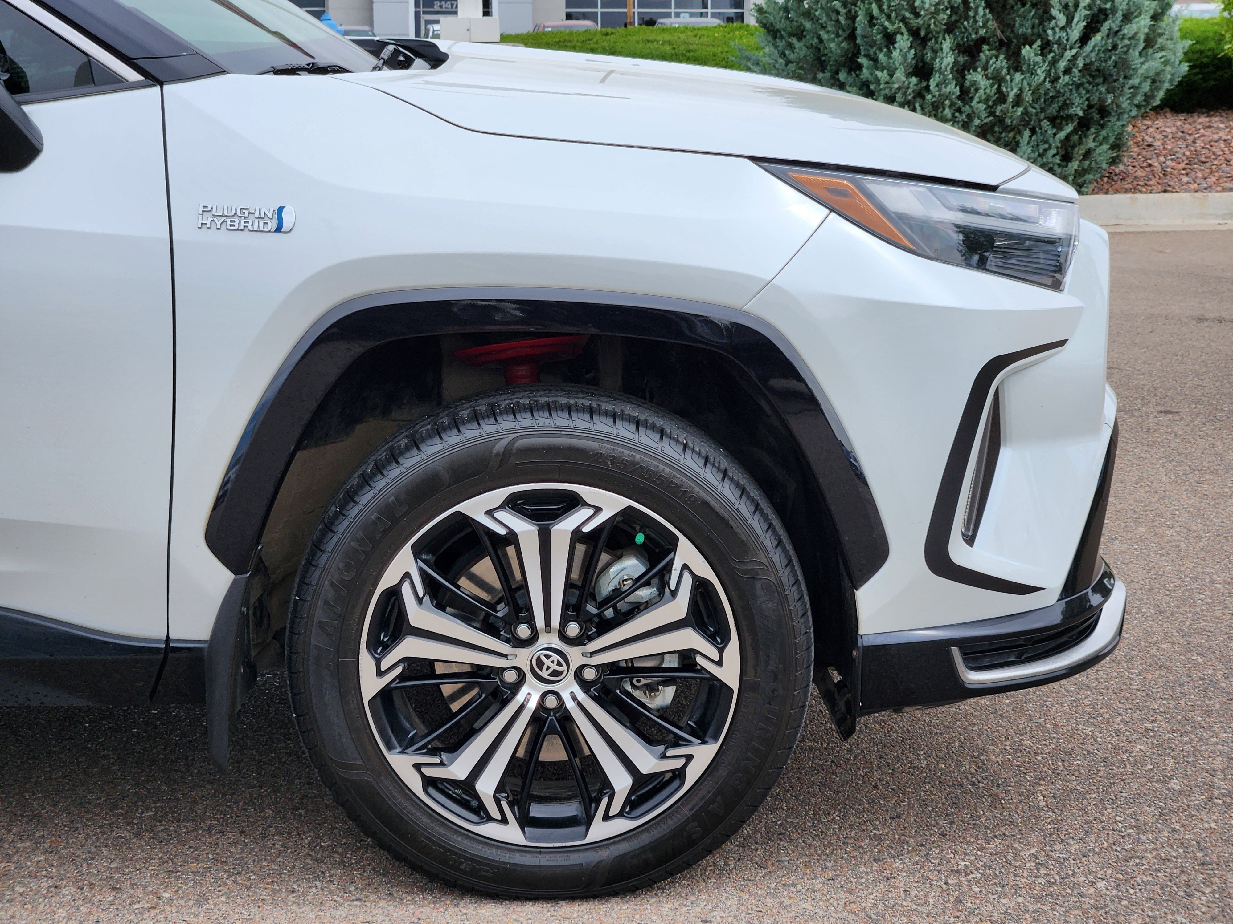 Used 2023 Toyota RAV4 XSE AWD/4WD image 7
