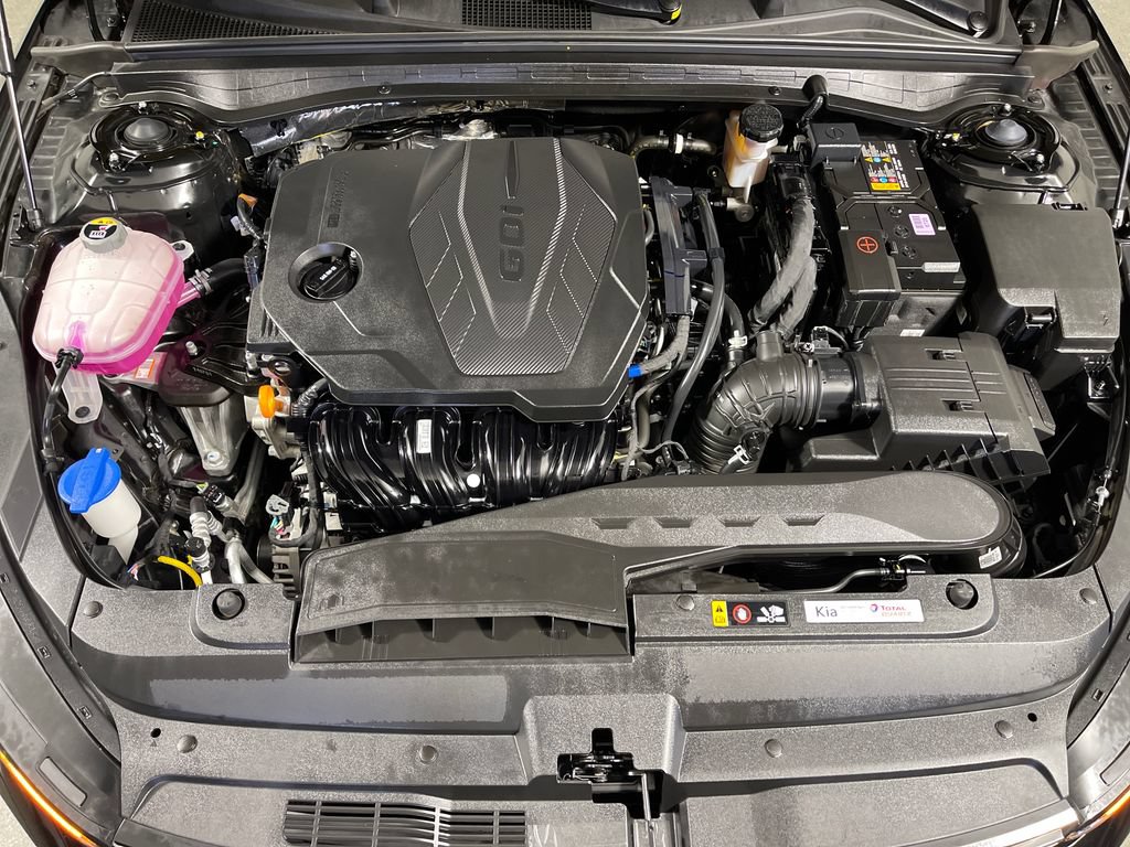 Used 2025 Kia K5 EX FWD image 9