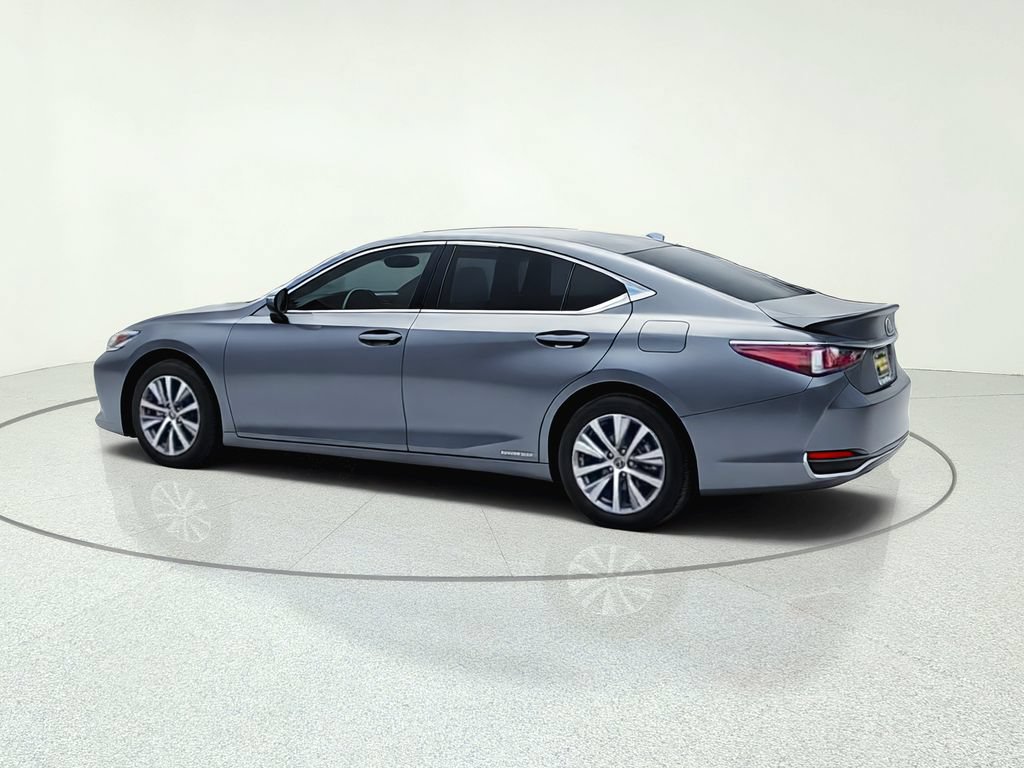 Used 2021 Lexus ES 300h w/ Accessory Package 2 FWD image 5