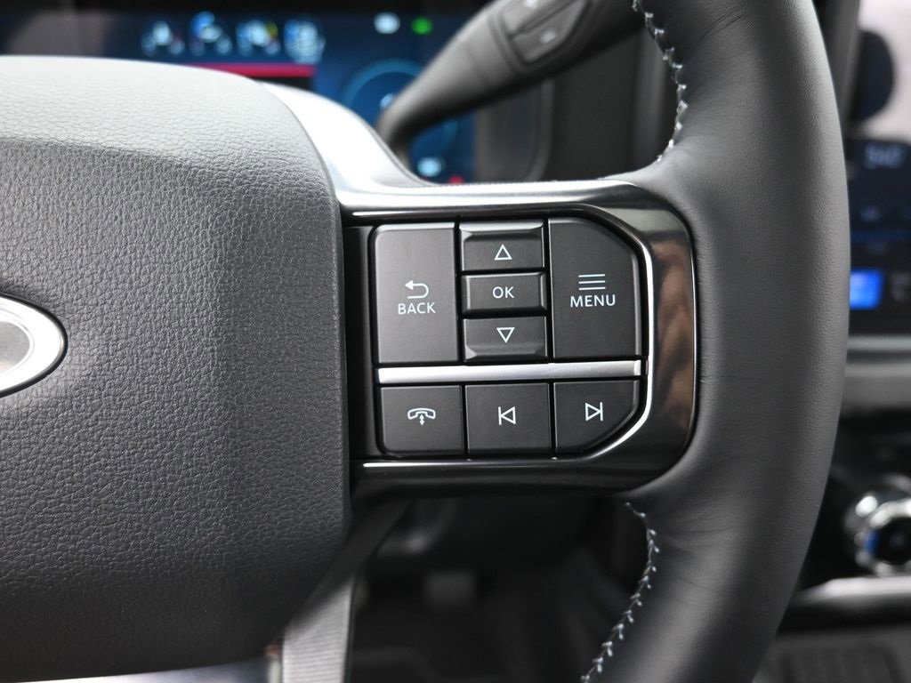 New 2026 Ford F250 Platinum image 18