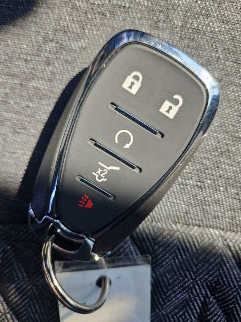 Used 2024 Chevrolet Equinox LT FWD image 28