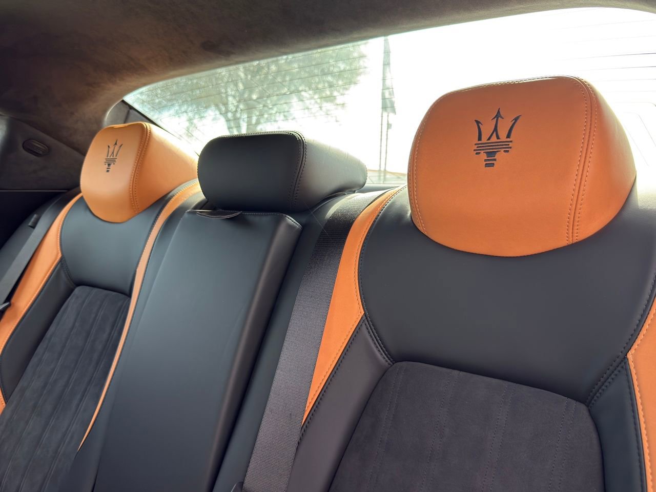 Used 2024 Maserati Ghibli Trofeo image 35