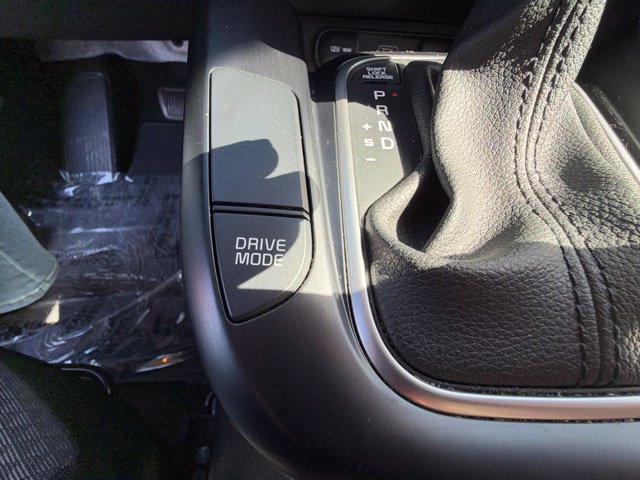 Certified 2025 Kia Soul LX w/ LX Technology Package FWD image 22