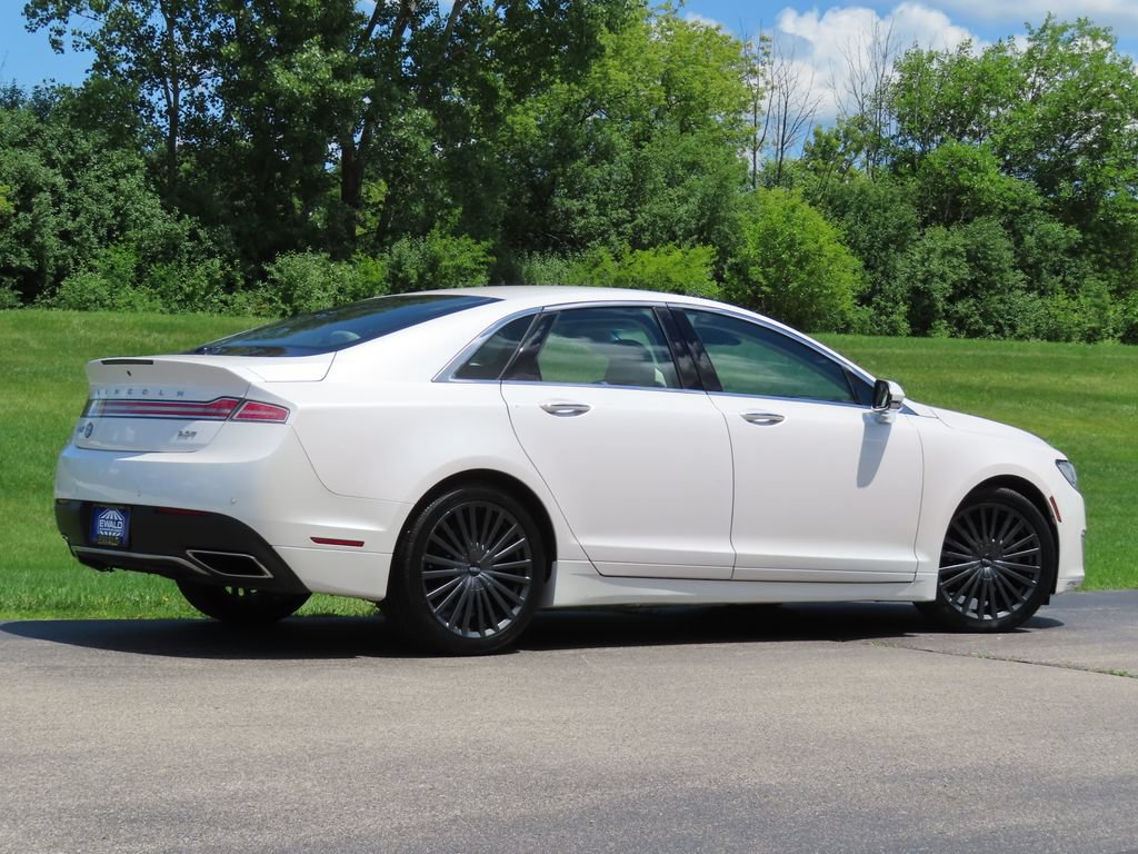 Used 2017 Lincoln MKZ Reserve w/ Climate Package FWD image 3