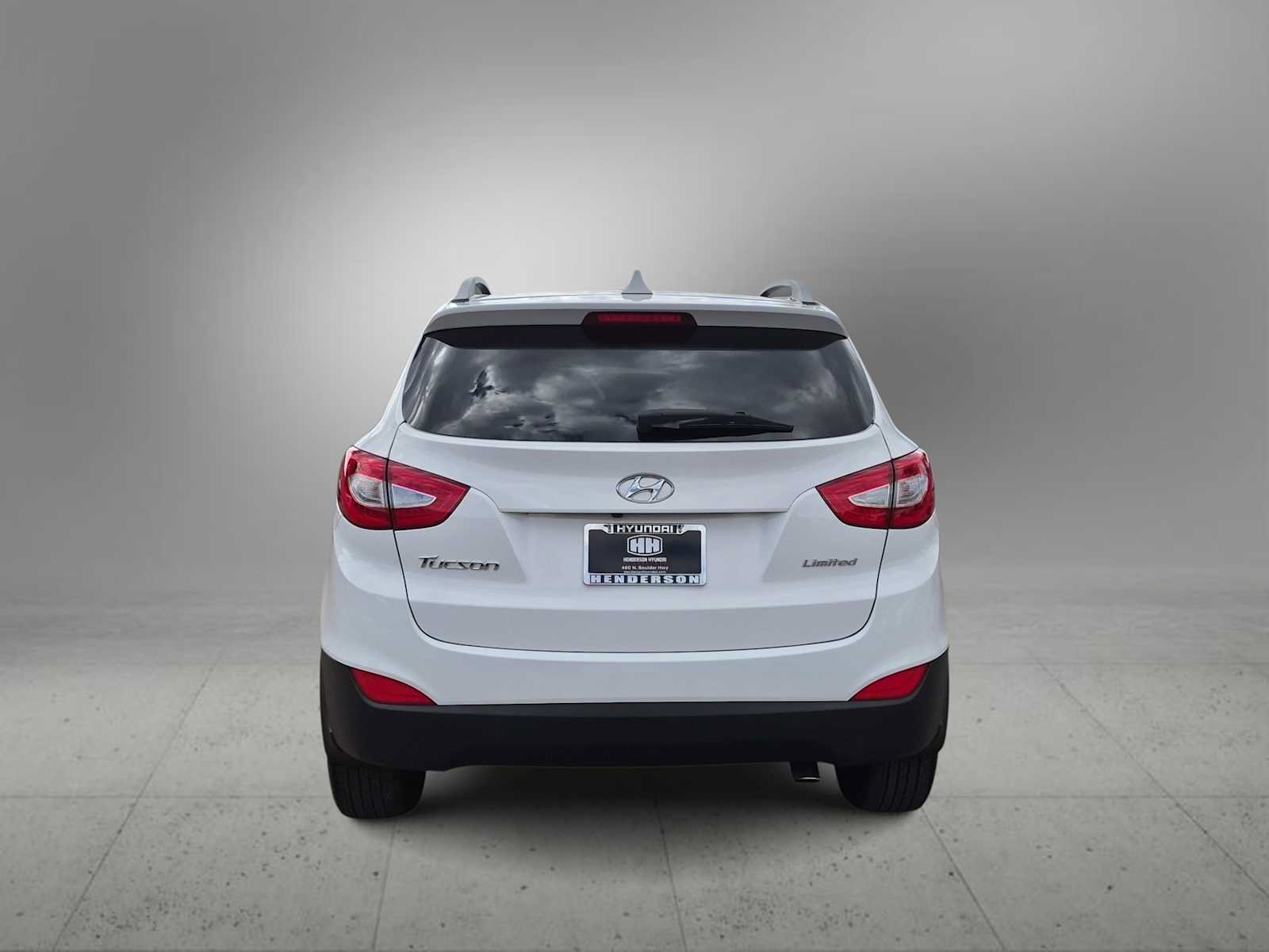 Used 2015 Hyundai Tucson Limited w/ Option Group 03 FWD image 7