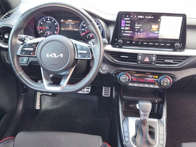 Used 2023 Kia Forte GT image 27