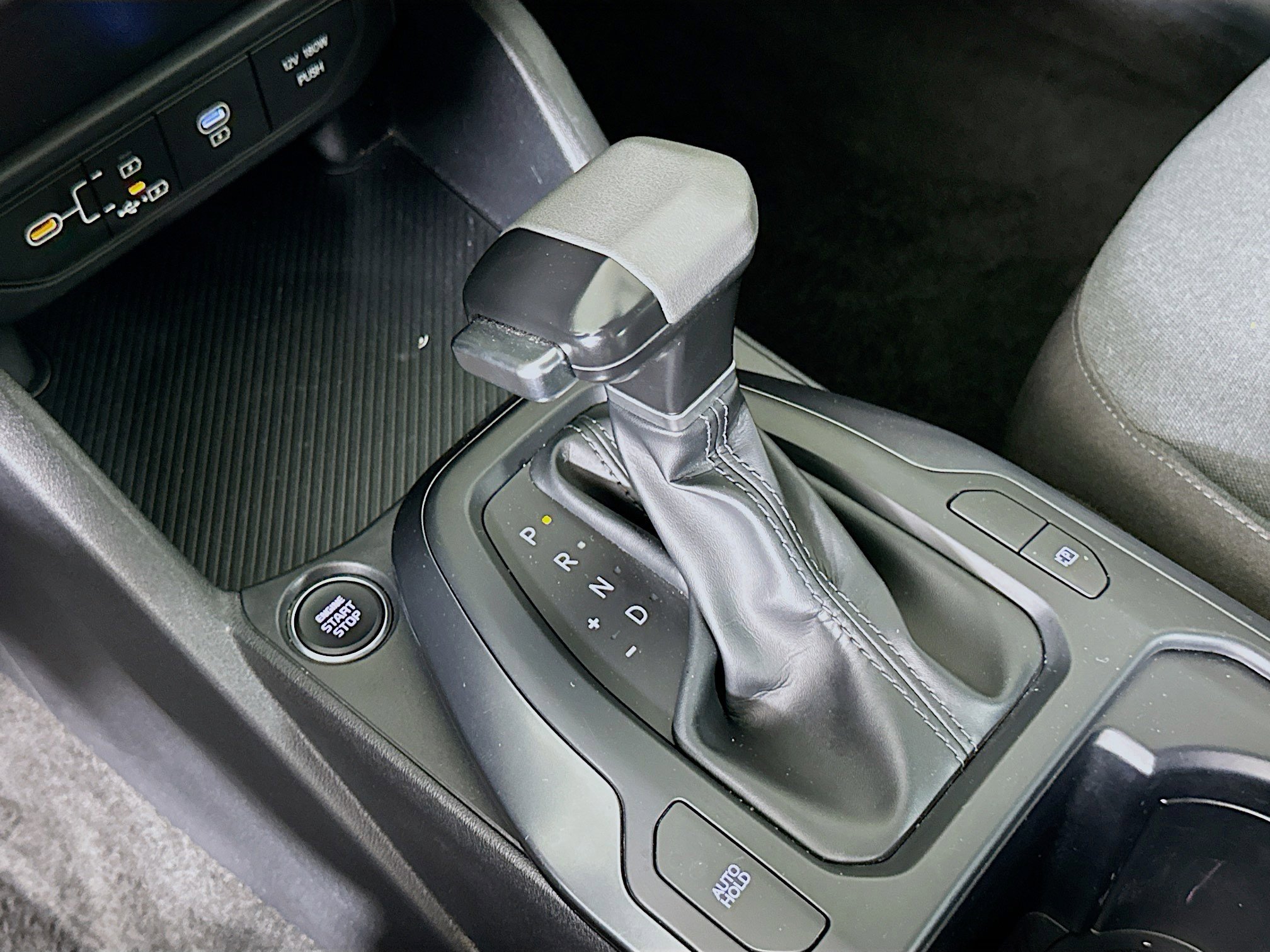 Used 2025 Kia K4 LXS image 24