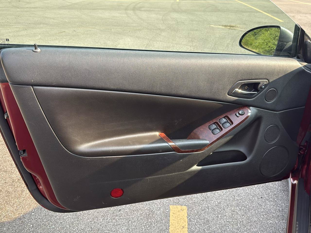 Used 2008 Pontiac G6 GT w/ Premium Package FWD image 9