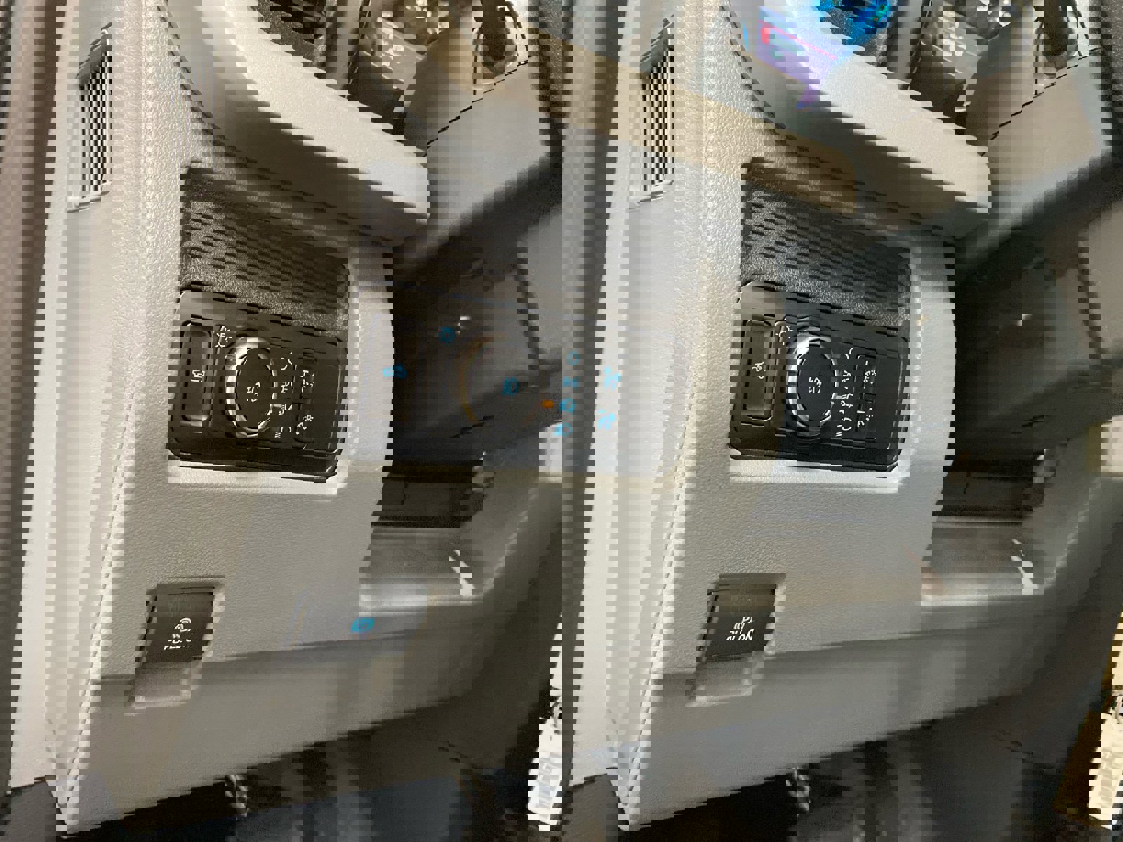 New 2026 Ford F250 XL image 24