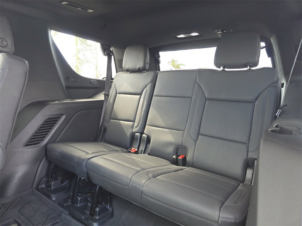 Used 2023 Chevrolet Tahoe Z71 w/ Luxury Package image 17