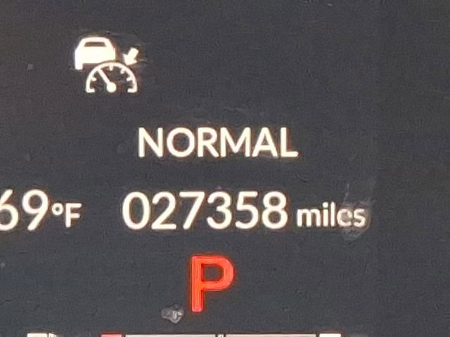 Certified 2023 Honda Pilot Touring image 16