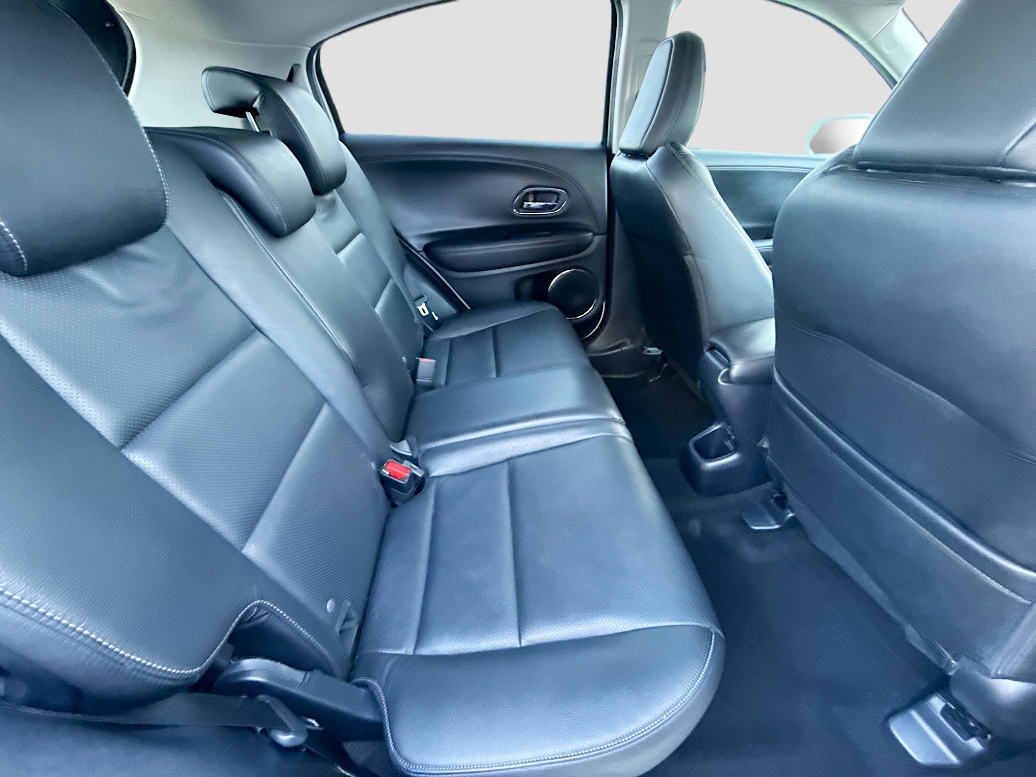 Certified 2021 Honda HR-V EX-L image 28