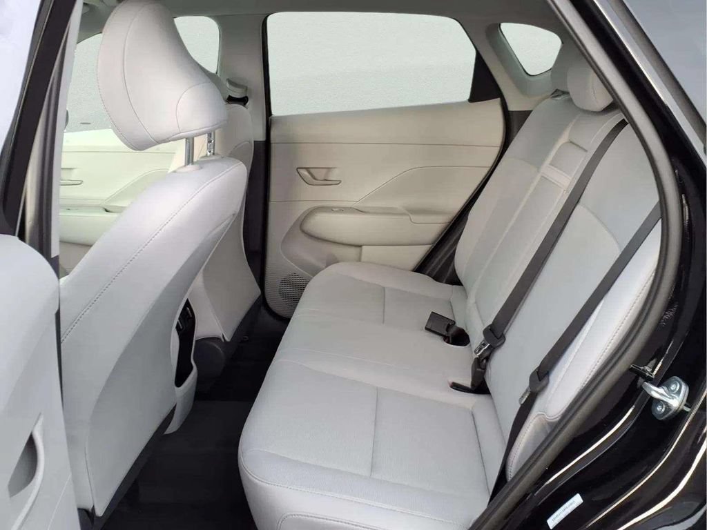 New 2026 Hyundai Kona SEL Sport FWD image 11