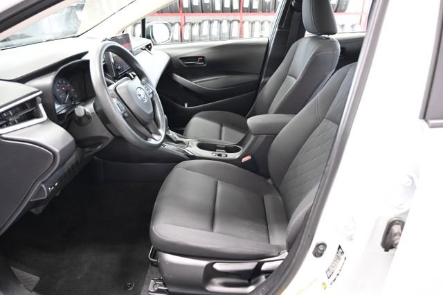 Used 2023 Toyota Corolla LE image 10