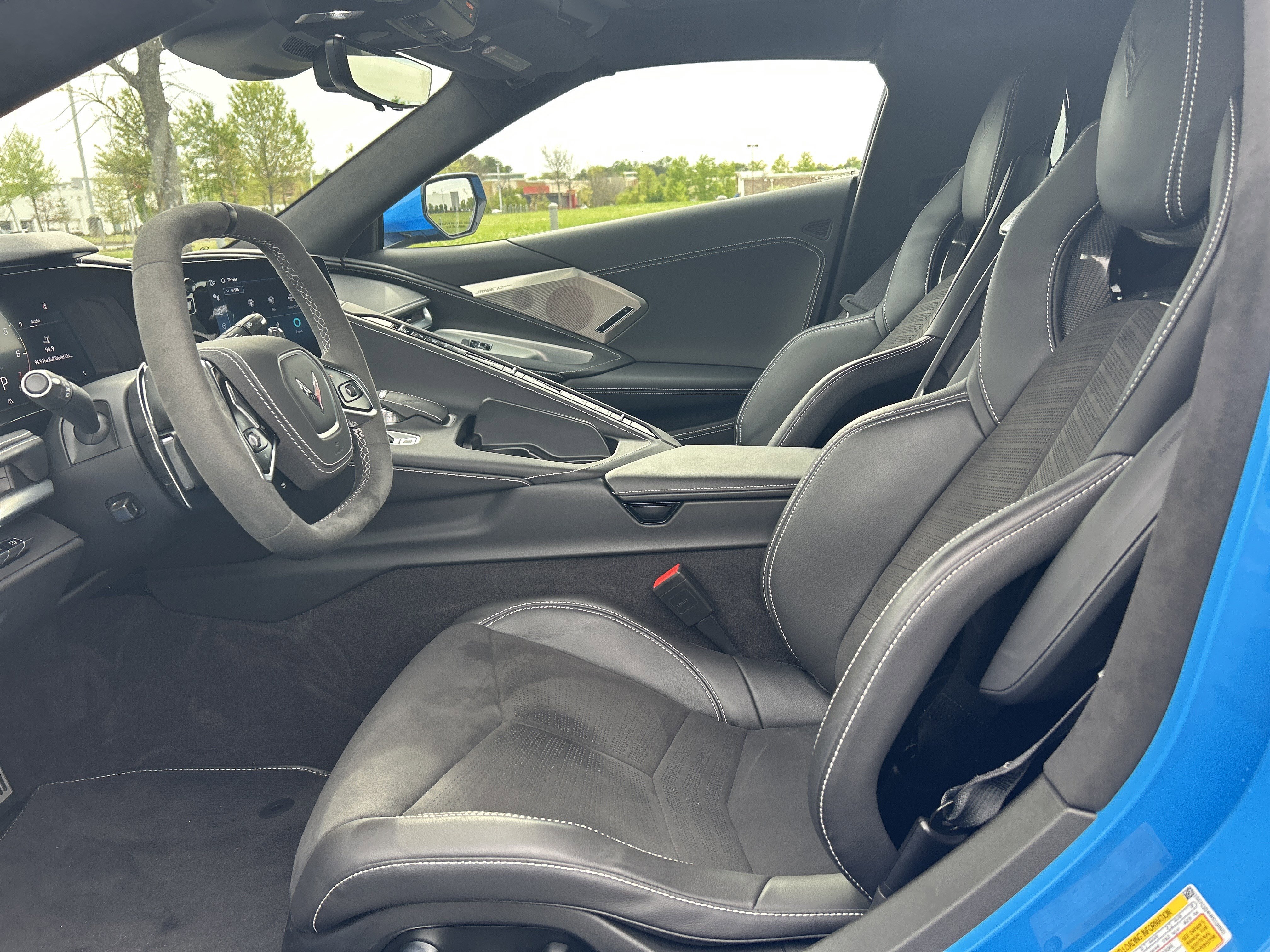 Used 2024 Chevrolet Corvette Stingray Premium Cpe w/ Z51 Performance Package image 24