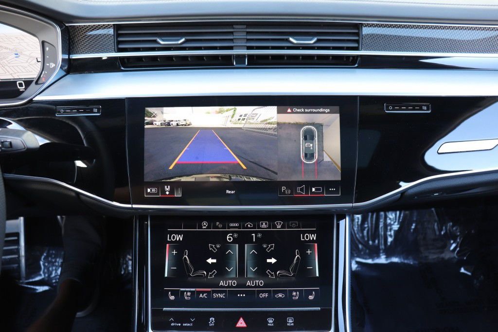 Used 2023 Audi S8 AWD/4WD image 49