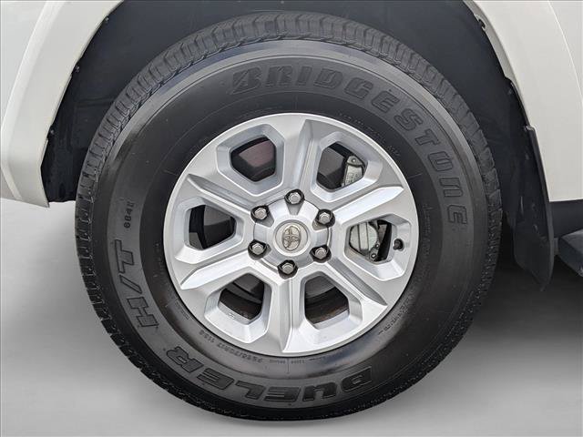 Used 2022 Toyota 4Runner SR5 Premium RWD image 25