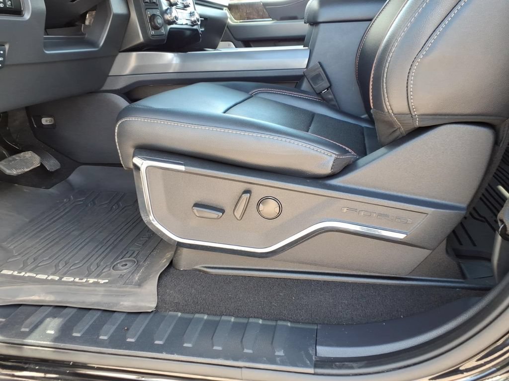 Used 2024 Ford F250 Lariat w/ Lariat Ultimate Package AWD/4WD image 25