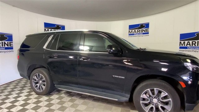 Used 2022 Chevrolet Tahoe LT w/ LT Signature Package image 3