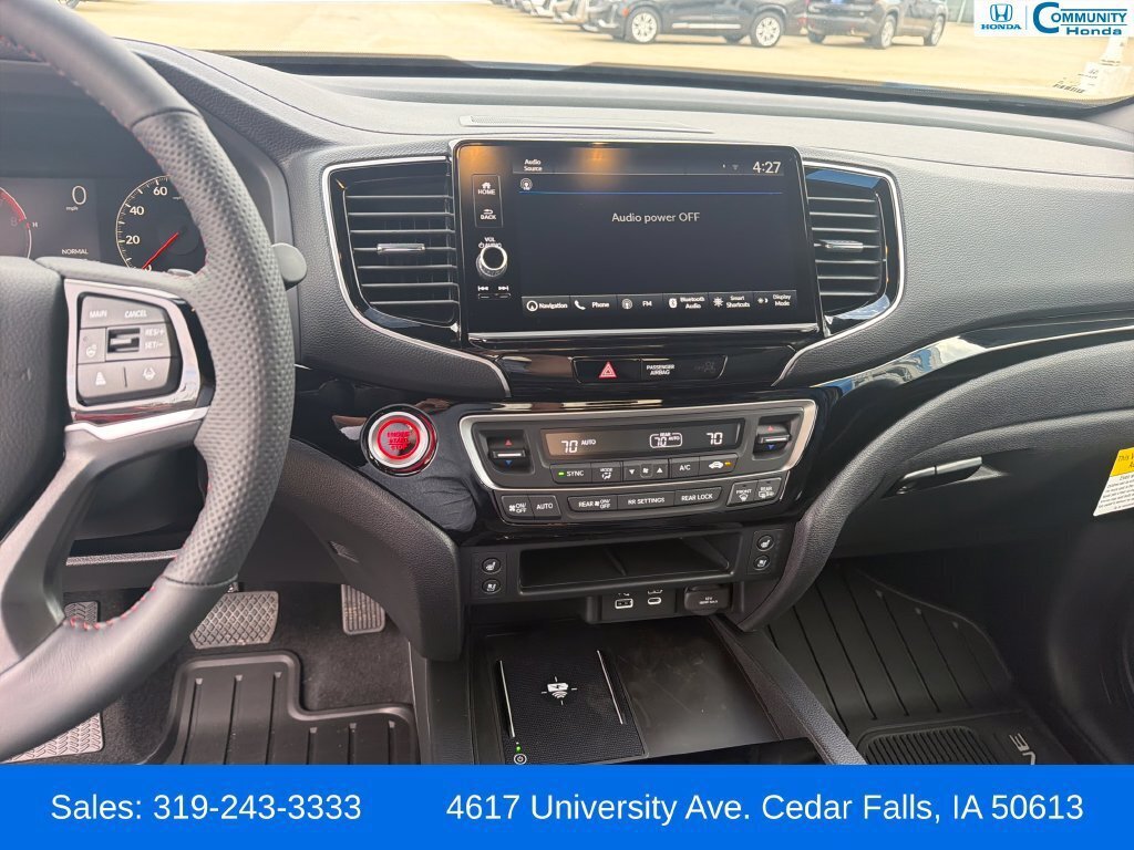 New 2026 Honda Ridgeline Black Edition image 17