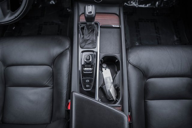 Used 2021 Volvo S60 T5 Momentum w/ Protection Package Premier image 27
