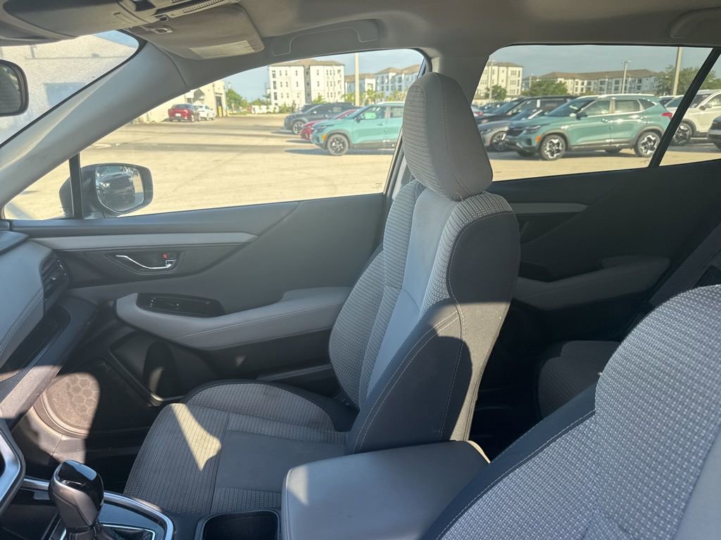 Used 2023 Subaru Outback Premium image 11