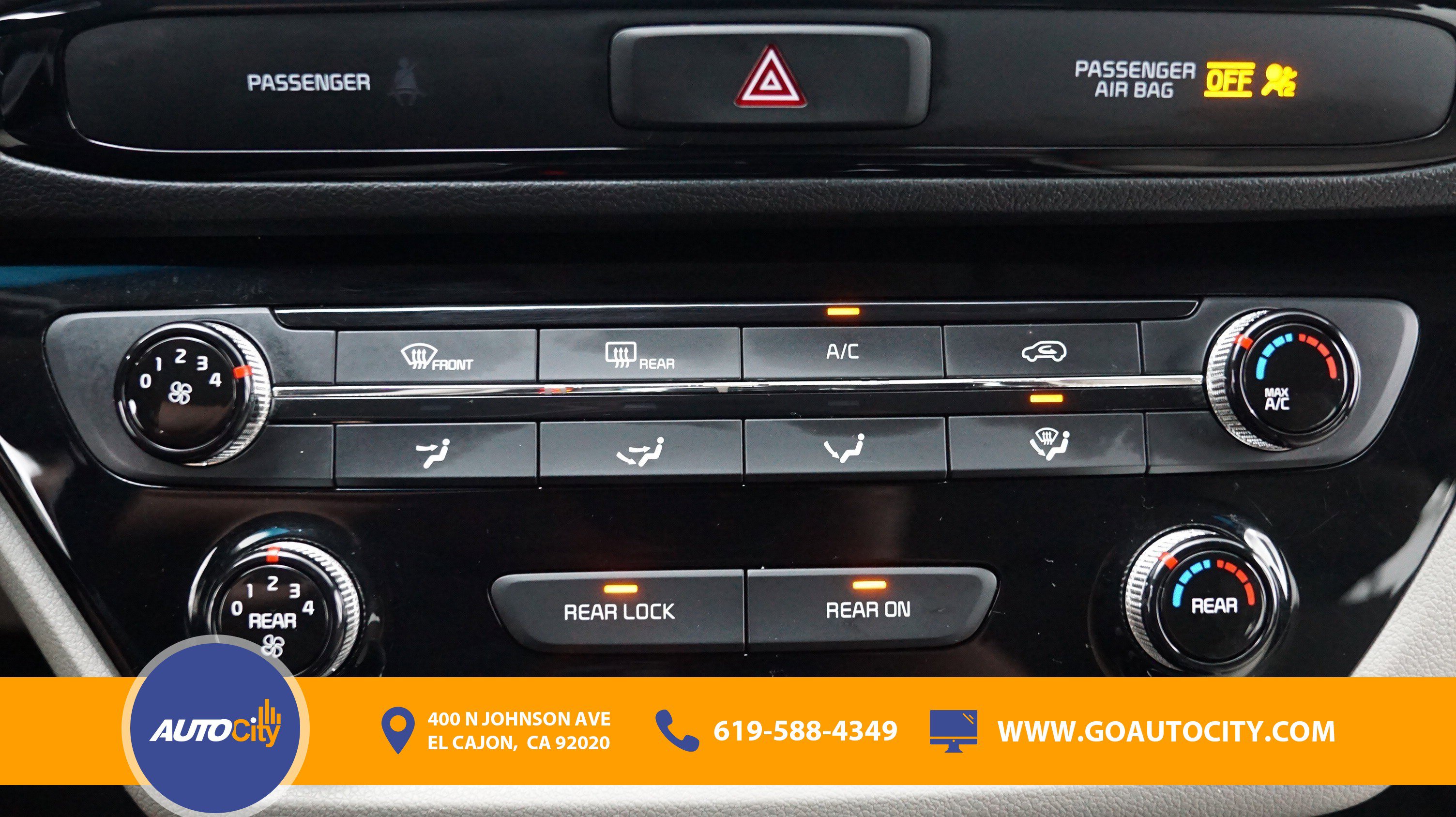 Used 2019 Kia Sedona LX FWD image 23